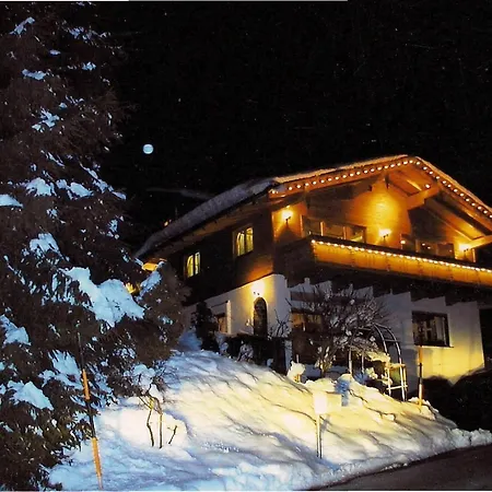 Hundepension Almfrieden Διαμέρισμα